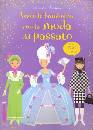 Bowman Lucy, Vesto le bamboline con la moda del passato